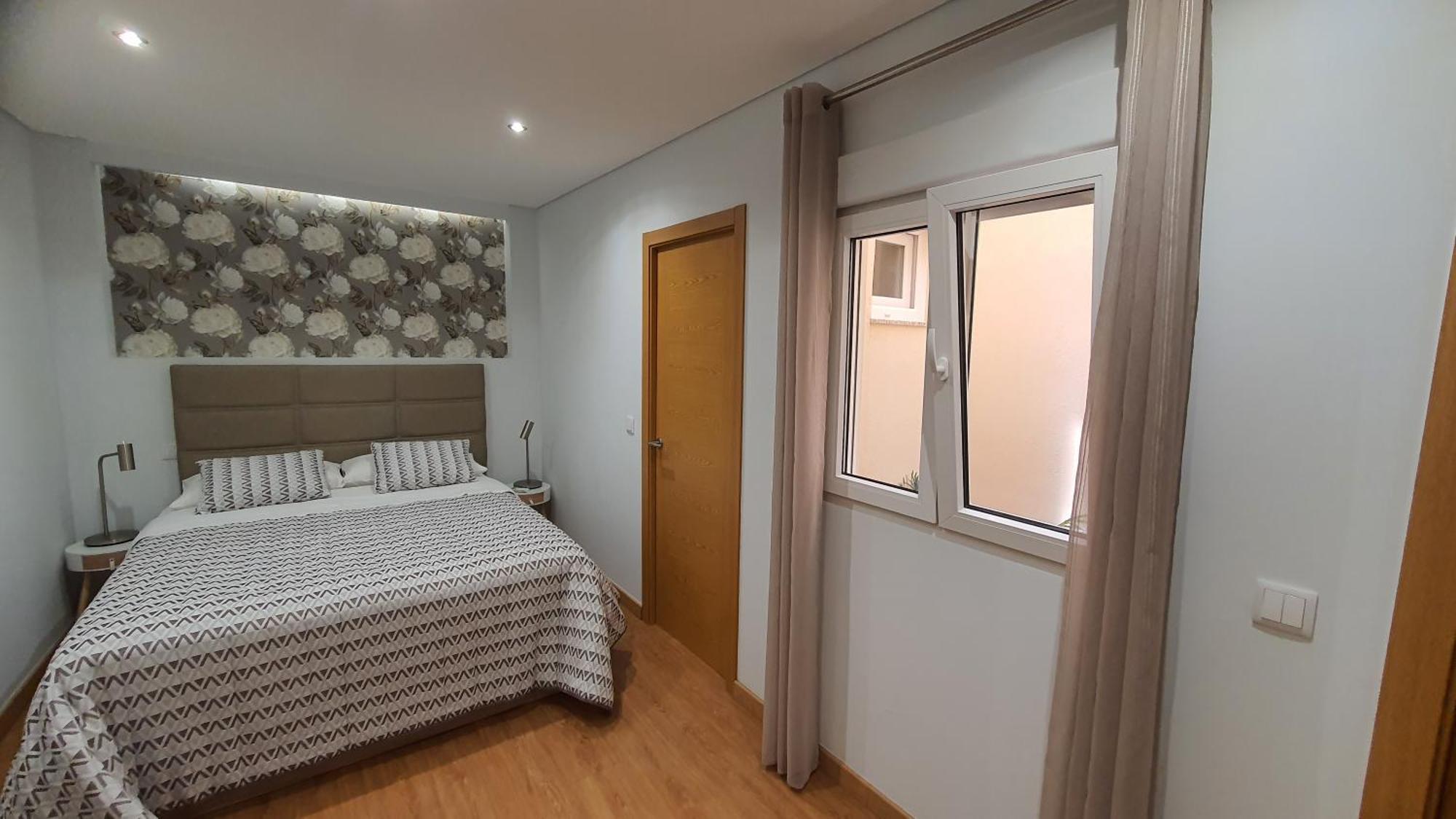Marques Garden With Parking Apartment Porto Luaran gambar